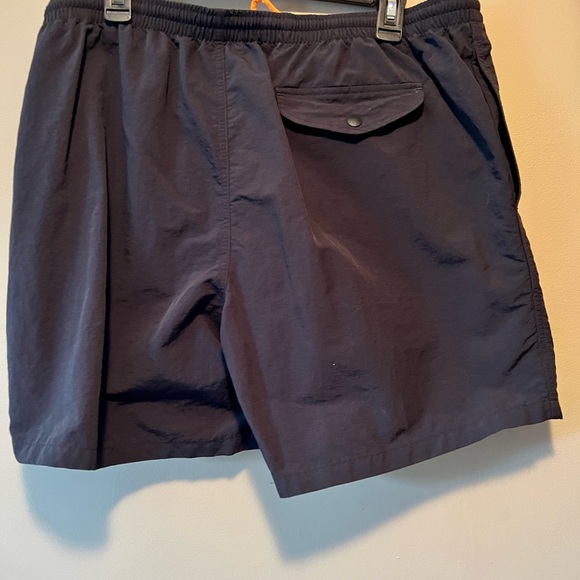 Orvis Mens swim trunks. In great shape. Size L. Black. Nylon shell, lining poly - Picture 2 of 5